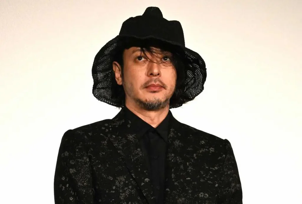 『劇映画　孤独のグルメ』の初日舞台あいさつに登場したオダギリジョー