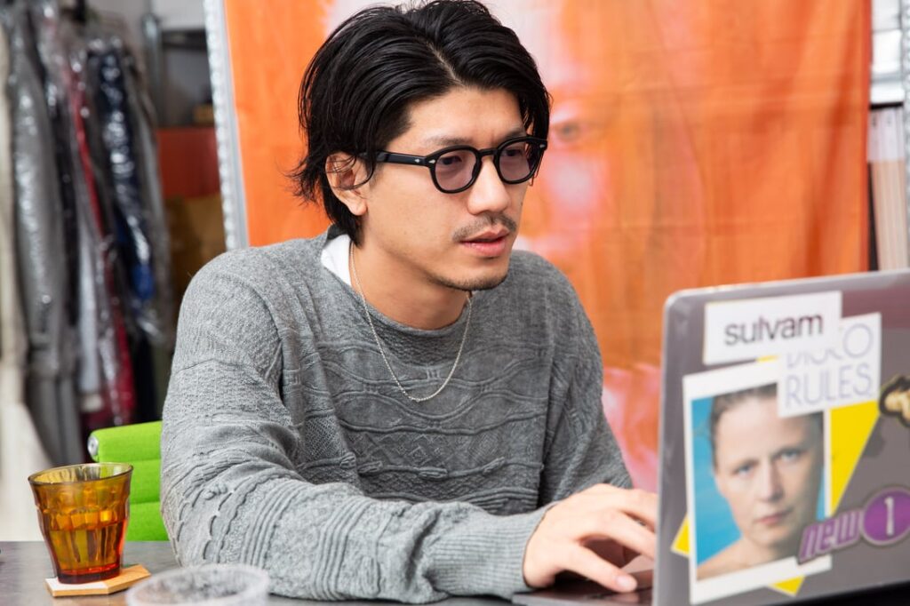 戸村直広