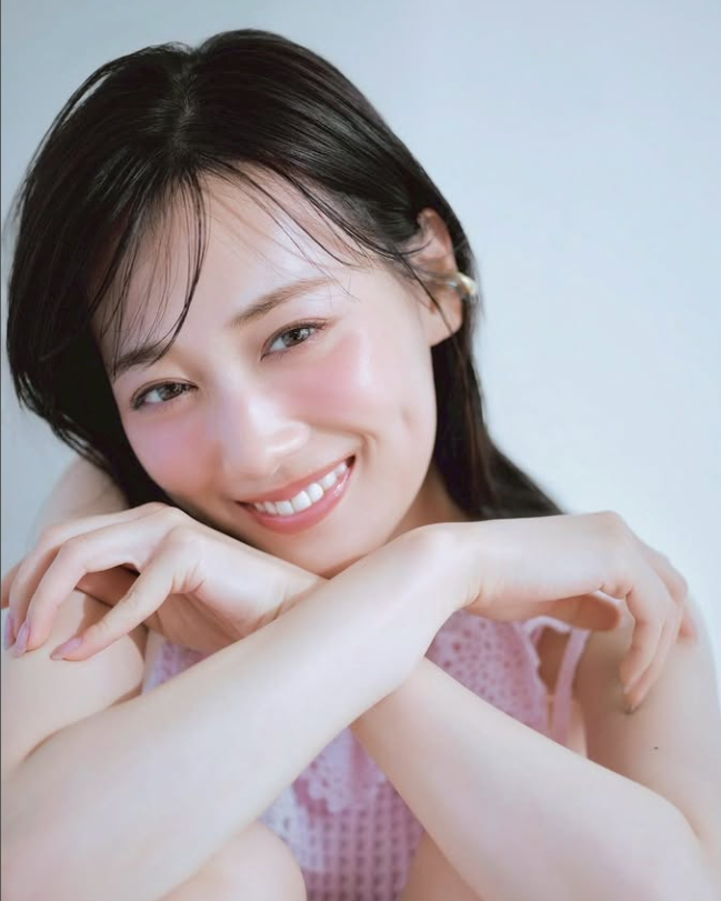 山下美月